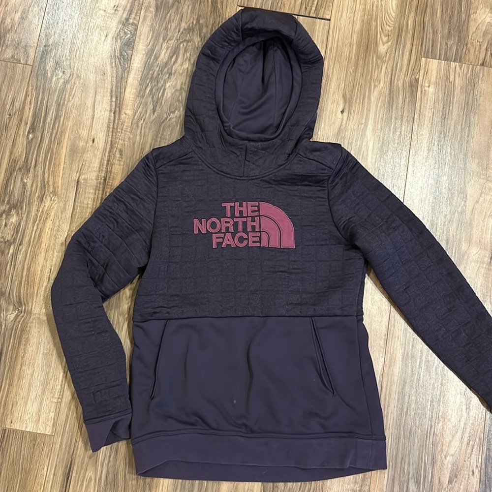 The North Face Women's Purple Pullover Hoodie Size Medium